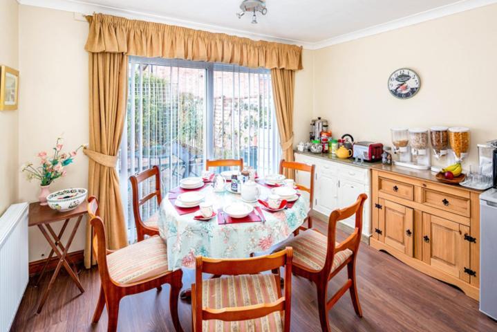 Steve'S Place Stoney Stanton ภายนอก รูปภาพ