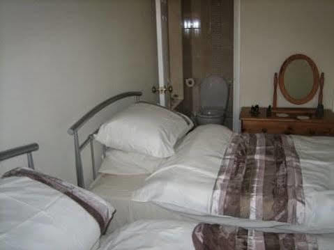 Steve'S Place Stoney Stanton ภายนอก รูปภาพ